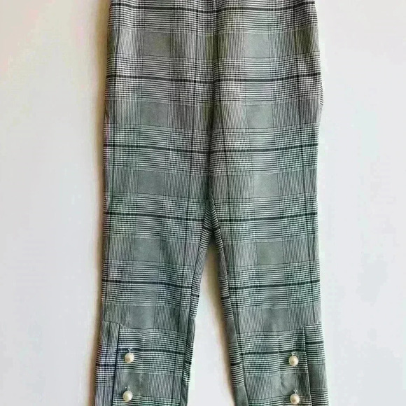 NEW! J.O.A. Plaid Cropped Pants with Pearls - Picture 3 of 9